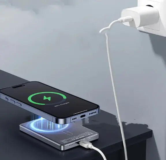 Ultra-Thin Magnetic Wireless Power Bank 10000mAh
